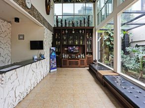 ロビー 4 Hotel O Tjokro 3