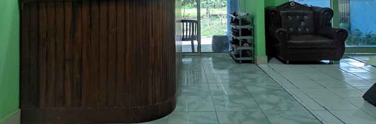 Lobby OYO 92724 Penginapan Syariah Al Syifa