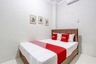 Kamar Tidur OYO 92757 Ndalem Pusponyidro Syariah