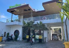 Exterior 2 Urbanview Hotel Sakura Kampung Inggris Pare by RedDoorz