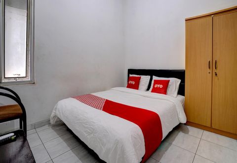 Bedroom Hotel O Regol Srimahi Residence