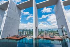 สระว่ายน้ำ Manatidur @ The Hub SS2