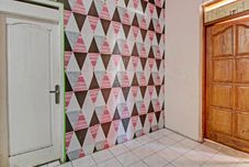 Common Space OYO 92759 Penginapan Piji Kembar