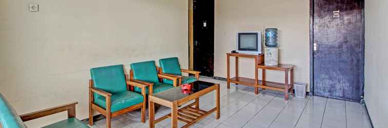 Lobby OYO 92761 Hotel Sendang Asri