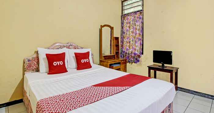 Kamar Tidur OYO 92761 Hotel Sendang Asri