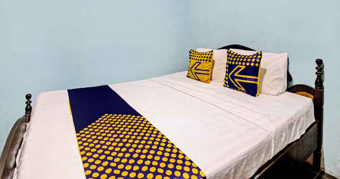 Bedroom SPOT ON 92763 Hotel Melati Sukoasih