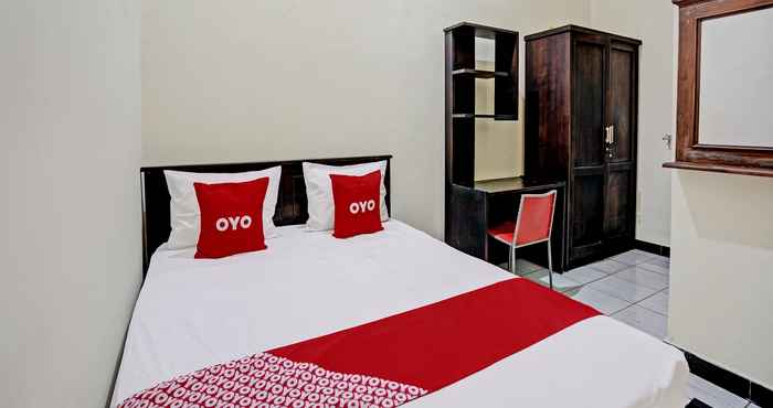 Kamar Tidur OYO 92773 Griya Trubus Syariah