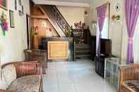 Lobby OYO 92767 Losmen Griya Mulia Katingan Kuala