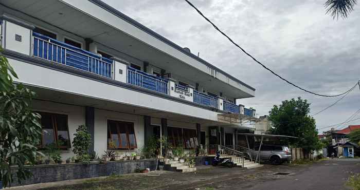 Bên ngoài SPOT ON 92782 Rumah Kost Kita Tarakan