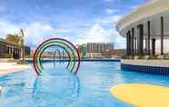 Swimming Pool 4 Seda Manila Bay