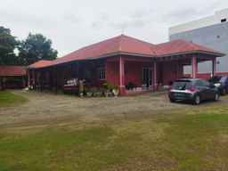 Hotel O Wisma Phinisi Syariah Near Mall of Pinrang Sejahtera, AU$5