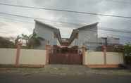 Exterior 3 OYO 92783 Wisma Bunda Syariah