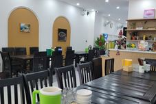레스토랑 E3 Homestay & Cafe Phu Quoc