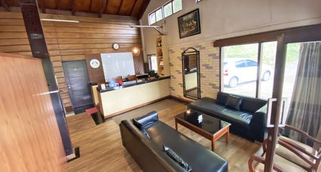 大廳 2 Shine River