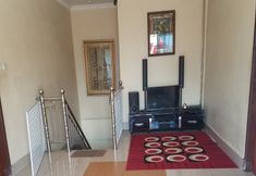 Common Space 5 Mina Homestay Syariah