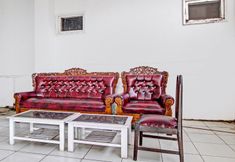 Lobby 6 Hotel O 4 Saudara Hotel