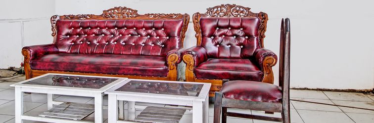 Lobby Hotel O 4 Saudara Hotel