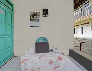 Lobi 2 SPOT ON 92799 Tanjung Indah Homestay Syariah 