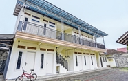 Bangunan 4 SPOT ON 92799 Tanjung Indah Homestay Syariah 