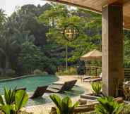 Kolam Renang 6 Cicada Luxury Resort & Spa