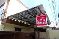 Exterior RedDoorz near Tirtonadi Park Solo