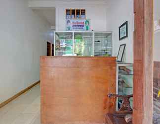 Lobby 2 OYO 92821 Wisma Zahira 2 Syariah