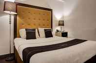 Bedroom Townhouse Oak Grand Orienchi Jakarta