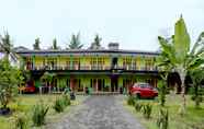 Luar Bangunan 3 SPOT ON 92827 Anisah Adil Homestay Syariah