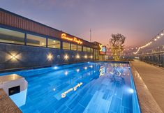 Hồ bơi 4 Bcons PS Hotel
