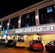 Exterior 2 Star Romantic Hotel Batu Pahat