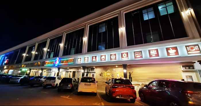 Bên ngoài Star Romantic Hotel Batu Pahat