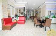 Lobi 5 Dago Hotel Salon Fora & Karaoke