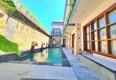 Swimming Pool 2 Kamandaka Hotel