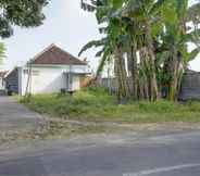 Exterior 5 SPOT ON 92855 Griya Sandi Syariah Rogojampi