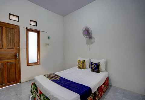 Bedroom SPOT ON 92855 Griya Sandi Syariah Rogojampi