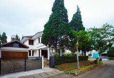 Lobby 7 Andaru Graha Puspa