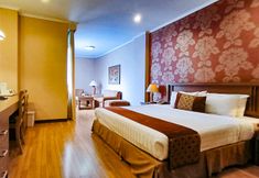 Exterior 3 Riyadi Palace Hotel