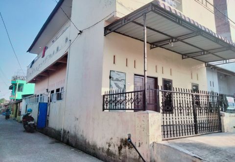 Exterior Hotel O Nany Ayahanda Syariah