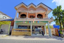 Exterior Collection O 92897 Hotel Intan Near Kantor Syahbandar Bawean