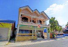 Exterior 3 Collection O 92897 Hotel Intan Near Kantor Syahbandar Bawean