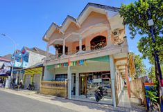 Exterior 4 Collection O 92897 Hotel Intan Near Kantor Syahbandar Bawean