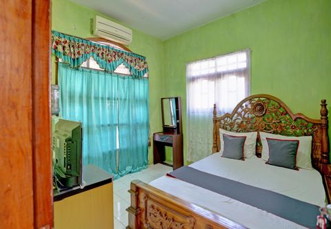 Bedroom Collection O 92897 Hotel Intan Near Kantor Syahbandar Bawean