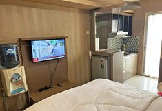 Phòng ngủ 3 Apartemen Kalibata City By Aok Property