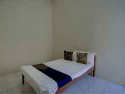 SPOT ON 92902 Sunyoto Homestay Syariah, USD 3.06