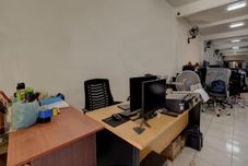 ロビー Hotel O Sahabat Syariah Near Plasa Telkom Bawean