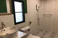 Toilet Kamar Forest Hill Resort