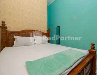 Others 2 Hotel Wisata Ziarah Sunan Bonang Syariah Mitra RedDoorz