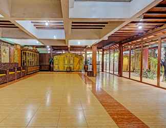 Lobby 2 OYO 92927 Griya Ayu Minahasa