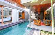Kolam Renang 4 Domisili Villas Canggu Bali by Fays Hospitality
