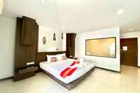 Bedroom One World One Home Patong 2 一球一村酒店（巴东2店）